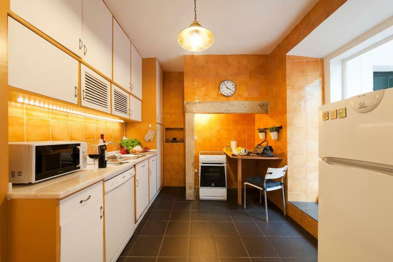 ליסבון 2 Bedroom Apartment With Patio Next To Avenida Da Liberdade מראה חיצוני תמונה