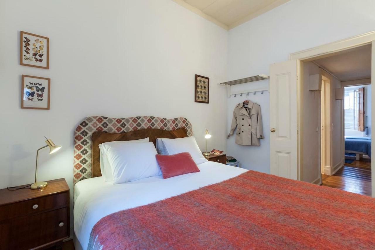 ליסבון 2 Bedroom Apartment With Patio Next To Avenida Da Liberdade מראה חיצוני תמונה
