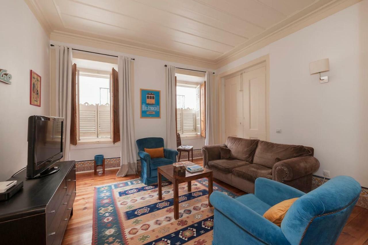 ליסבון 2 Bedroom Apartment With Patio Next To Avenida Da Liberdade מראה חיצוני תמונה