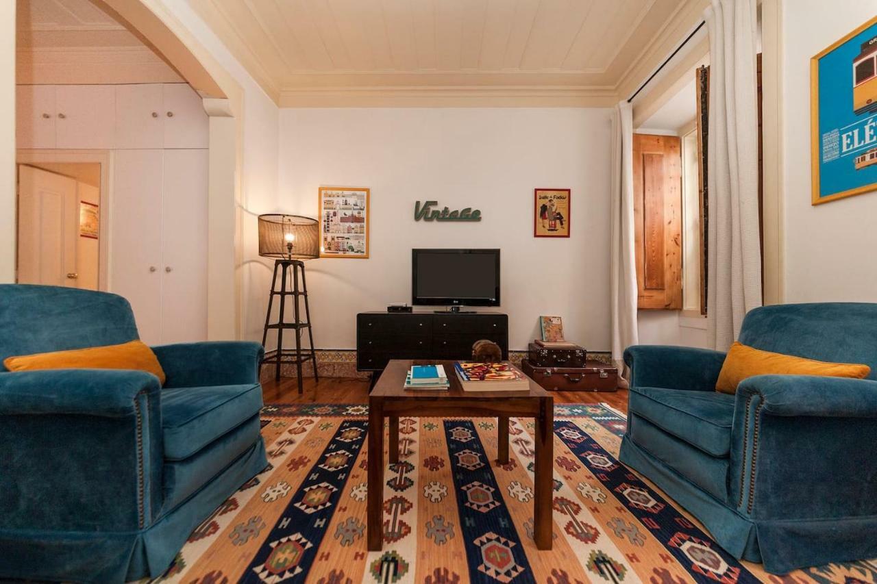 ליסבון 2 Bedroom Apartment With Patio Next To Avenida Da Liberdade מראה חיצוני תמונה