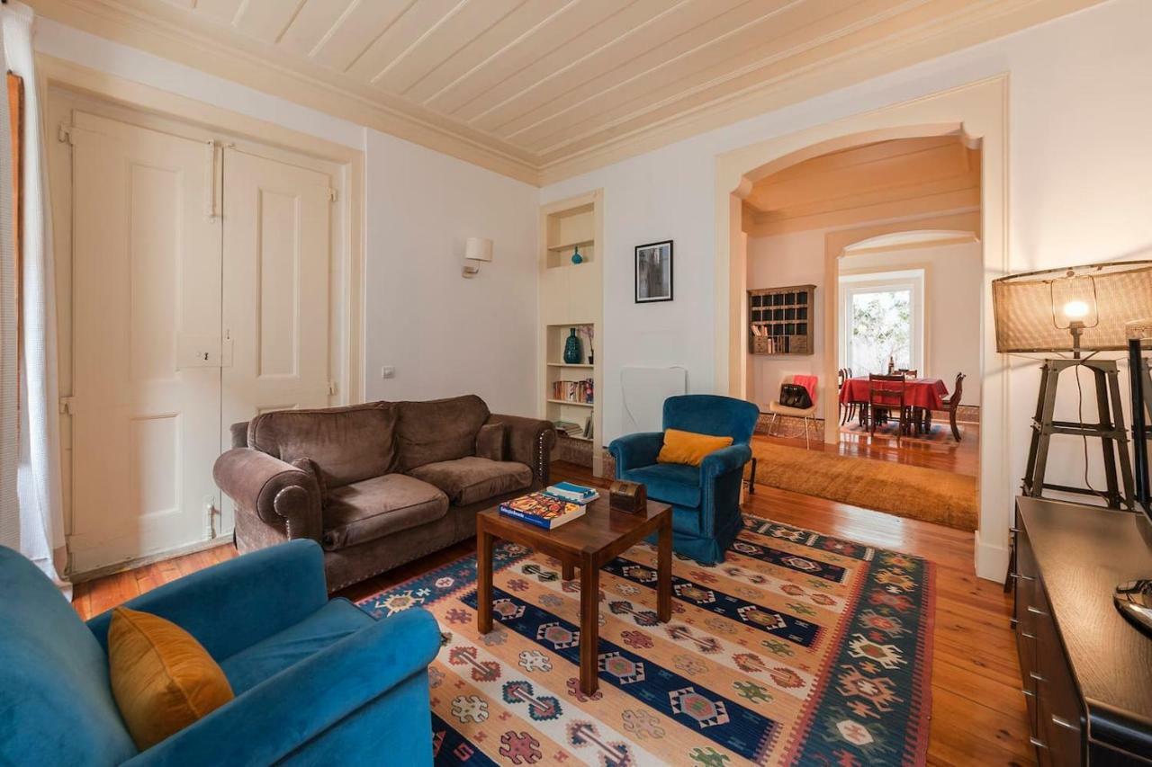 ליסבון 2 Bedroom Apartment With Patio Next To Avenida Da Liberdade מראה חיצוני תמונה