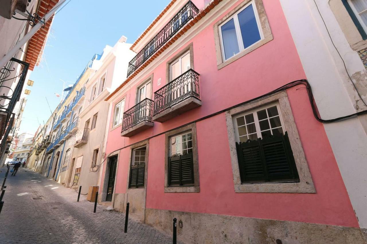 ליסבון 2 Bedroom Apartment With Patio Next To Avenida Da Liberdade מראה חיצוני תמונה