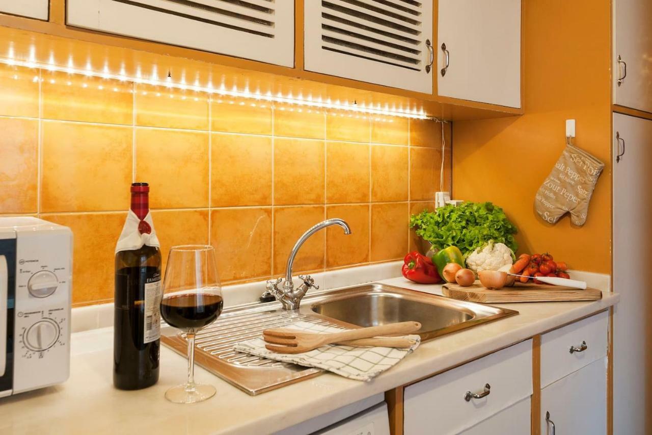 ליסבון 2 Bedroom Apartment With Patio Next To Avenida Da Liberdade מראה חיצוני תמונה